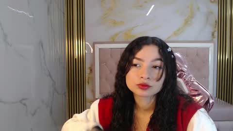 Snapshot of shalon_diaz_sub chatting on 01.13.25 Shalon online show from 01.13.25