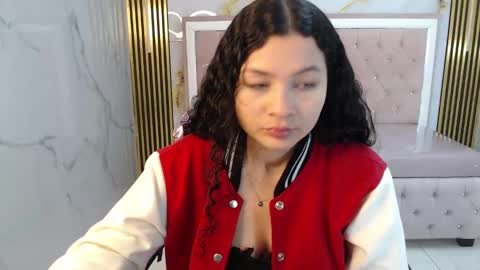 Snapshot of shalon_diaz_sub chatting on 01.14.25 Shalon online show from 01.14.25