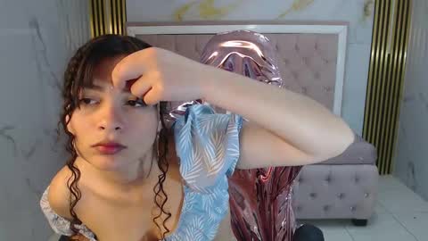 Snapshot of shalon_diaz_sub chatting on 02.21.25 Shalon online show from 02.21.25