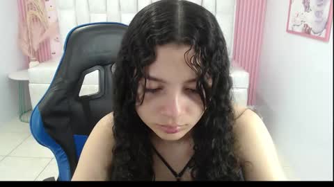 Snapshot of shalon_diaz_sub chatting on 10.01.25 Shalon online show from 10.01.25