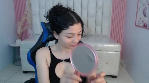 Snapshot of shalon_diaz_sub chatting on 10.18.25 Shalon online show from 10.18.25