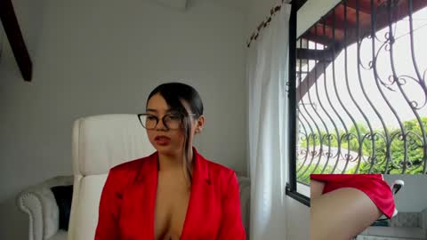 Snapshot of shanabellucy chatting on 12.07.24 onlyfans shanabellucy online show from 12.07.24