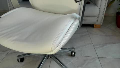 Snapshot of shanabellucy chatting on 03.03.25 onlyfans shanabellucy online show from 03.03.25