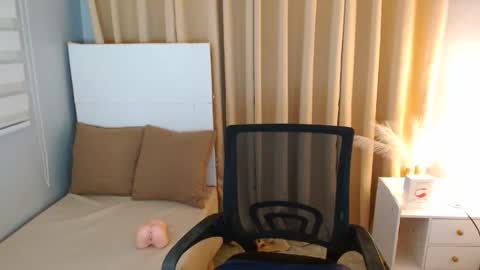 Snapshot of shanaiamiraclets chatting on 01.31.25 miraclets online show from 01.31.25