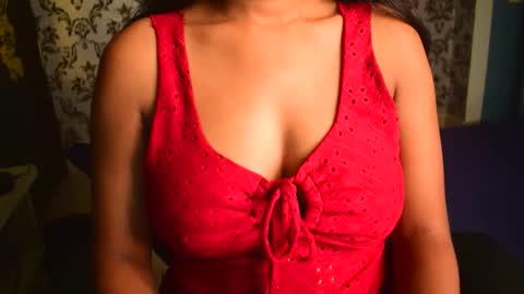 Snapshot of shanaya_indian chatting on 09.24.25 shanaya indian online show from 09.24.25