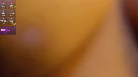Snapshot of shannakendall chatting on 09.26.25 Shana online show from 09.26.25