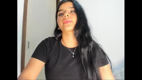 Snapshot of shara_jones chatting on 02.18.25 Sara online show from 02.18.25