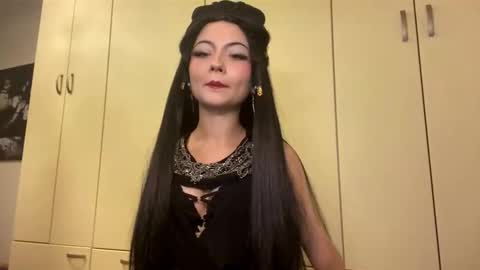 Angie online show from 10.18.25