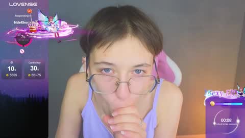 Snapshot of sharli_rose chatting on 12.28.24 Sharli online show from 12.28.24