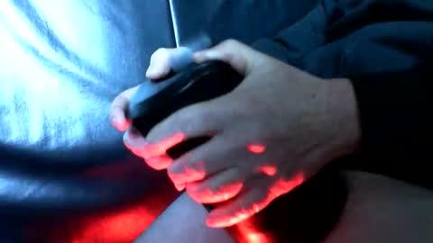 Snapshot of shaveice chatting on 10.23.25 shaveice online show from 10.23.25