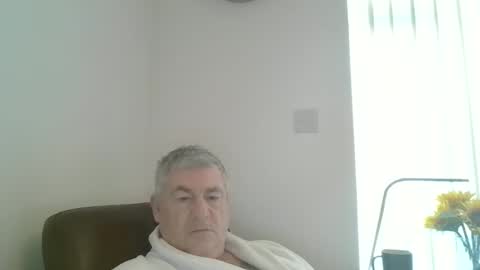 Snapshot of she52 chatting on 01.07.25 she52 online show from 01.07.25