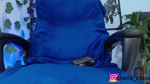 Snapshot of sheila_bigcok chatting on 02.18.25 SHEILA  online show from 02.18.25