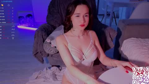 Snapshot of shey1i chatting on 01.15.25 Sheyli online show from 01.15.25