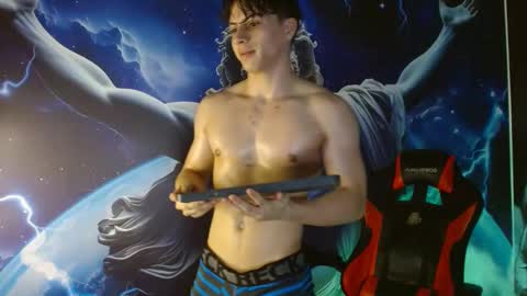 Snapshot of shinobi_grey chatting on 12.18.24  .. shinobi .. online show from 12.18.24