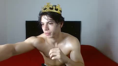 Snapshot of shinobi_grey chatting on 02.19.25  .. shinobi .. online show from 02.19.25