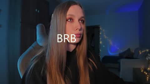 Snapshot of shorty_di chatting on 01.22.25 Diana online show from 01.22.25