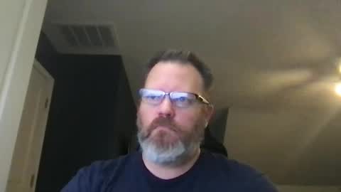 Snapshot of shughes740 chatting on 09.10.25 shughes740 online show from 09.10.25