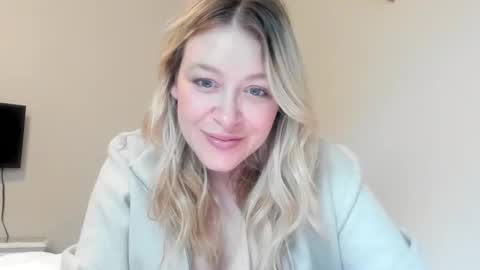 Snapshot of shylamarie1 chatting on 11.06.25 Shyla Marie online show from 11.06.25