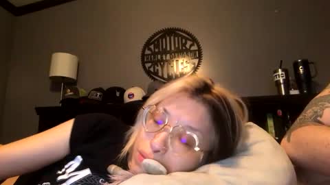 Snapshot of shyykiitty chatting on 01.28.25 shyykiitty online show from 01.28.25