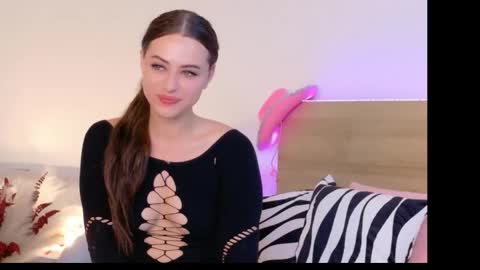 Snapshot of sienna_voss chatting on 10.11.25 sienna_voss online show from 10.11.25