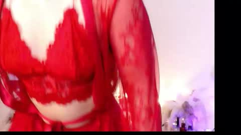 Snapshot of sienna_voss chatting on 10.16.25 sienna_voss online show from 10.16.25