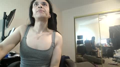 Snapshot of siennalilbunnykate chatting on 03.10.25 Nicole Zelaya Ferrati  Niky Ferrati online show from 03.10.25