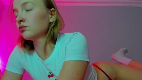 Mila online show from 10.14.25