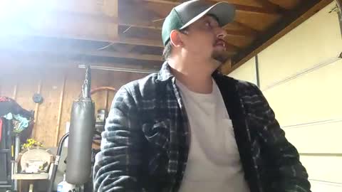 Snapshot of silverfox706 chatting on 12.22.24 Jay  Silverfox706 online show from 12.22.24