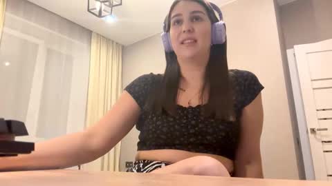 Rose online show from 10.03.25