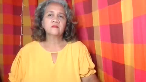 Snapshot of single_momma68 chatting on 01.08.25 Single momma68 online show from 01.08.25