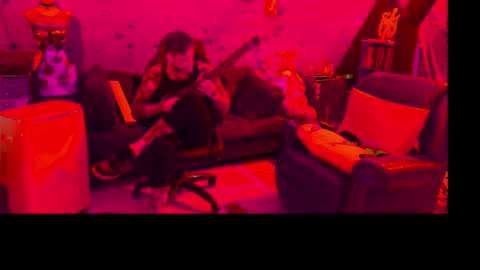 Snapshot of siphonophorstrings chatting on 09.21.25 Dustbunnyfoofoo online show from 09.21.25