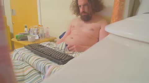 Snapshot of sirspammer chatting on 10.09.25 sirspammer online show from 10.09.25