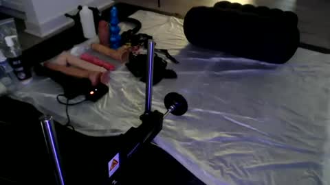 Snapshot of sissygoonerslut chatting on 10.13.25 Sissy Gooner online show from 10.13.25