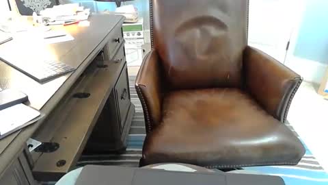 Snapshot of skr235 chatting on 03.01.25 skr235 online show from 03.01.25