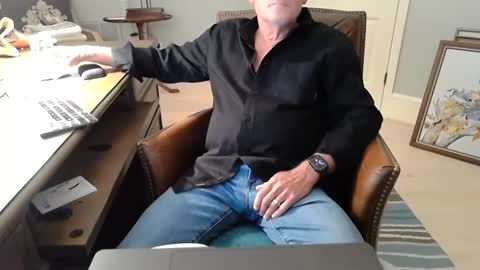 Snapshot of skr235 chatting on 09.24.25 skr235 online show from 09.24.25