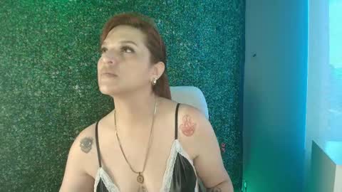 skylar__desire online show from 10.04.25