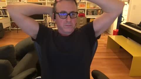 Snapshot of skyline3371 chatting on 12.16.24 Skyline3371 online show from 12.16.24