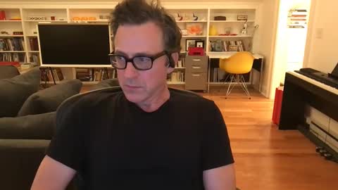 Snapshot of skyline3371 chatting on 09.28.25 Skyline3371 online show from 09.28.25