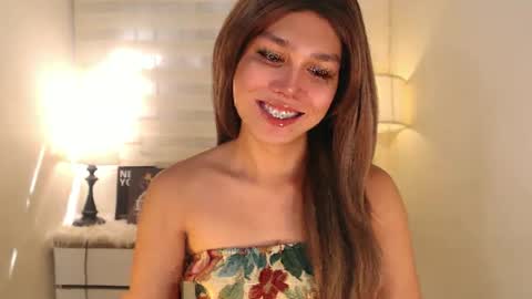 Snapshot of skyllerkent chatting on 01.22.25 Sky online show from 01.22.25