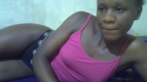 Snapshot of slim_girl3 chatting on 02.28.25 slim_girl3 online show from 02.28.25