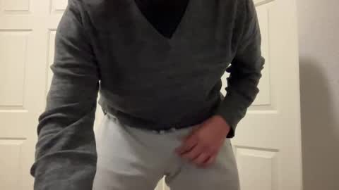 Snapshot of slimcenus chatting on 12.06.24 SlimCenus online show from 12.06.24