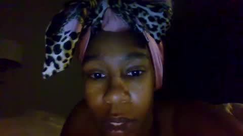 Snapshot of slimmmgooodiexoxo chatting on 12.11.24 slimmmgooodiexoxo online show from 12.11.24