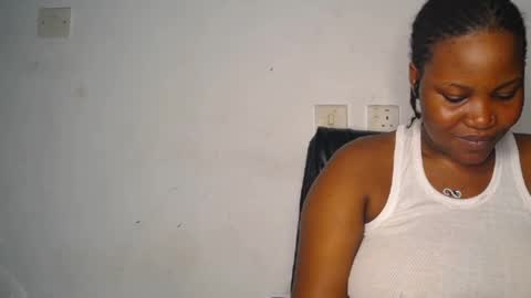 Snapshot of slimy_cunt chatting on 10.01.25 Jemila online show from 10.01.25