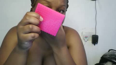 slutty_shan online show from 10.17.25