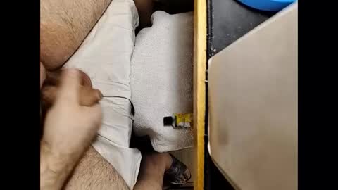 Snapshot of small_1986 chatting on 01.31.25 transmisin gratuita bajo demanda free broadcast on demand online show from 01.31.25