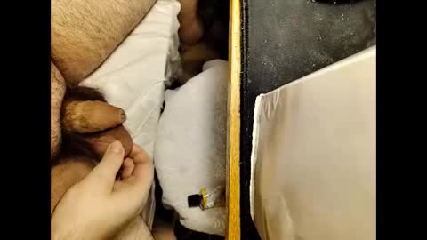 Snapshot of small_1986 chatting on 02.28.25 transmisin gratuita bajo demanda free broadcast on demand online show from 02.28.25