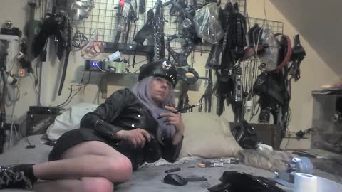Snapshot of smokeslut365 chatting on 02.12.25 smokeslut365 online show from 02.12.25