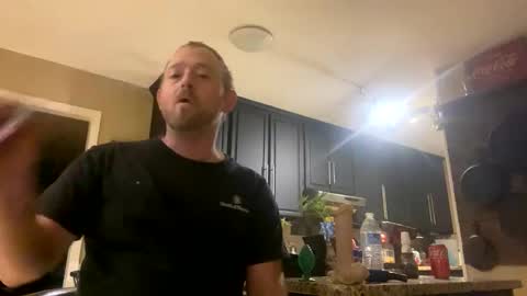 Snapshot of smokeymt420 chatting on 02.27.25 smokeymt420 online show from 02.27.25