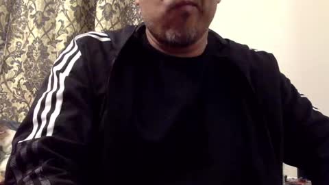 Snapshot of smoothstrik3r chatting on 12.08.24 smoothstrik3r online show from 12.08.24