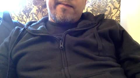 Snapshot of smoothstrik3r chatting on 12.12.24 smoothstrik3r online show from 12.12.24